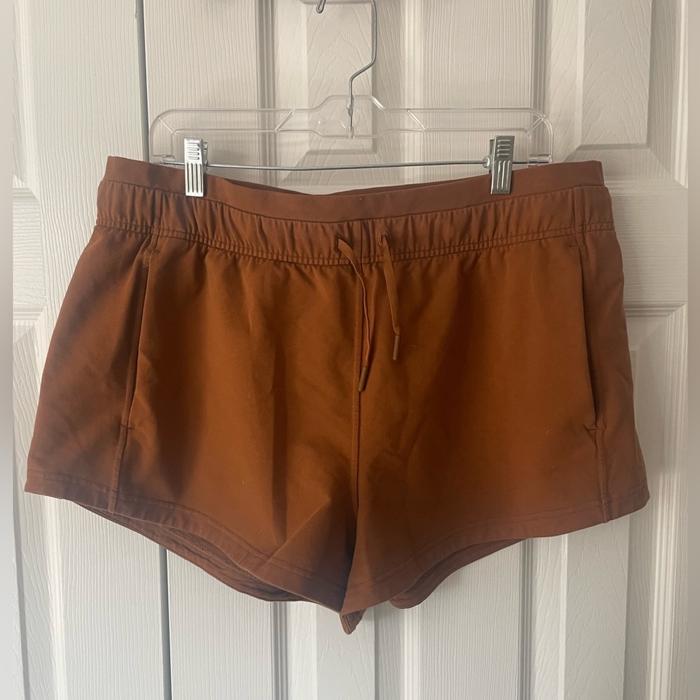Lululemon Inner Glow High Rise Short